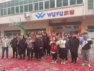 全自動(dòng)繞線(xiàn)機(jī)與半自動(dòng)繞線(xiàn)機(jī)有什么區(qū)別？